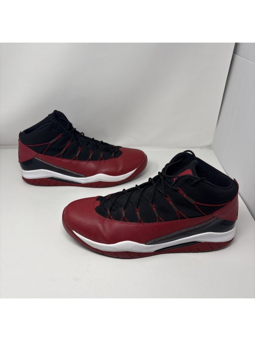 2013 Nike Air Jordans Prime Flight Red & Black Size 15 Pre-Owned 616846-601